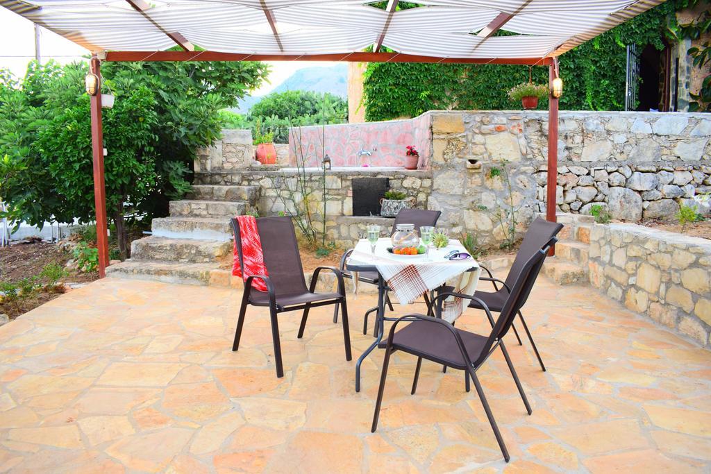 Anna'S Stone House Villa Megala Chorafia Buitenkant foto